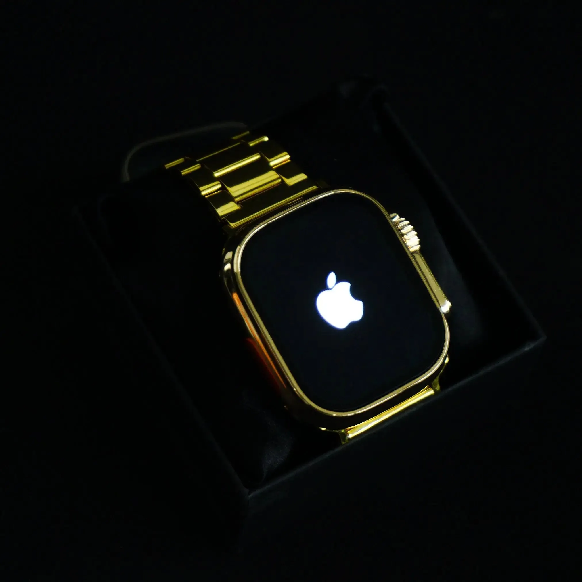 UniWatch 8 Ultra 24K Gold Edition - On/Off Apple Logo Dubai Quality Smartwatch (49mm, GPS   Cellular, Water Resistant, Always on Display) 1-Year Warranty